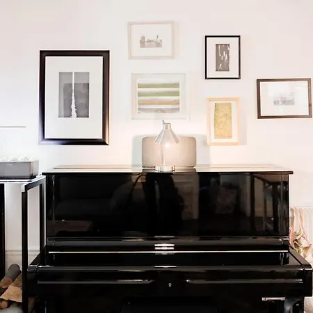 4 Family And Air-conditioned Paris